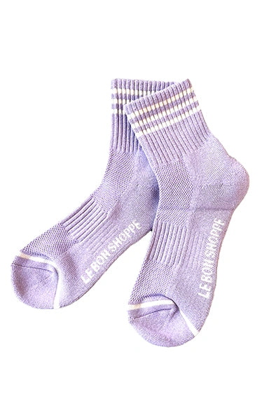 Classically ribbed, perfect height, breathable cotton blend yarn in soft iris purple