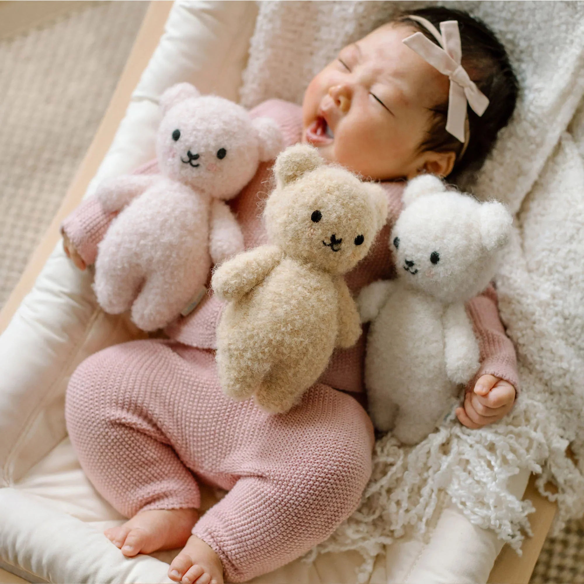 Wild Baby Bouclé Baby Bear – Honey – Lifestyle with Baby