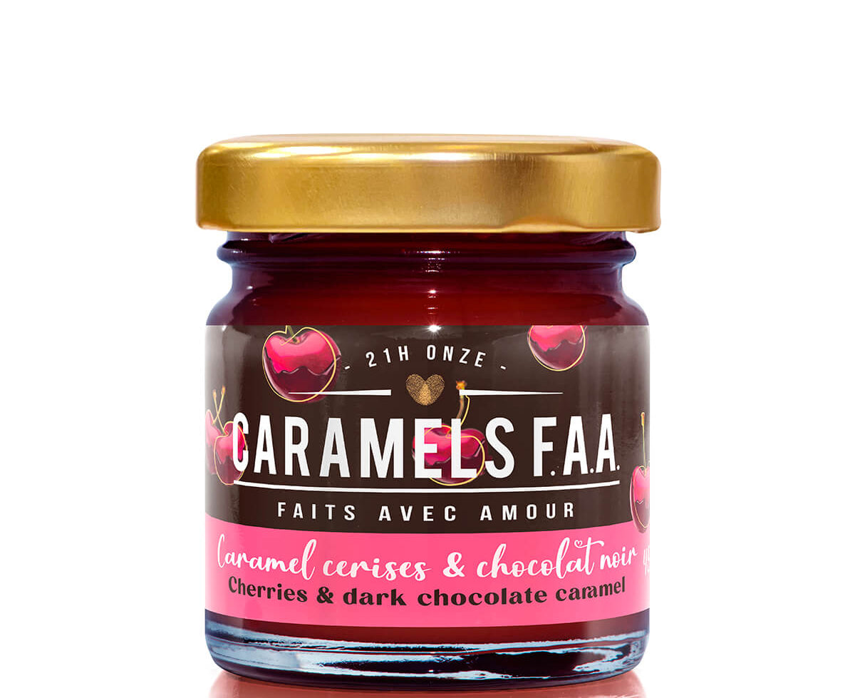 Jar of Caramèles F.A.A. with cherry and dark chocolate flavor on a white background