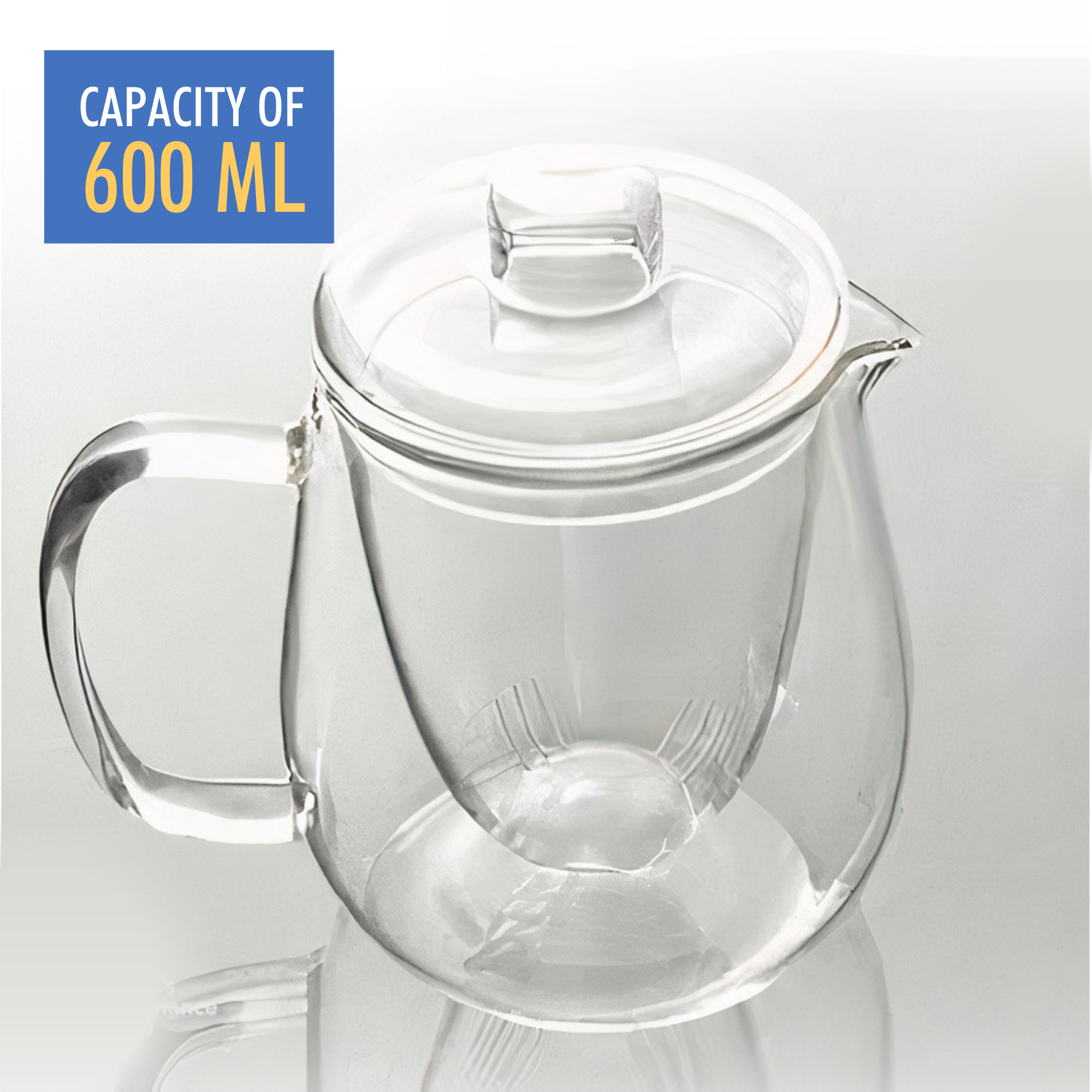 Clear glass pitcher with a lid on a light gray background, capacity indicated as 600 ML.