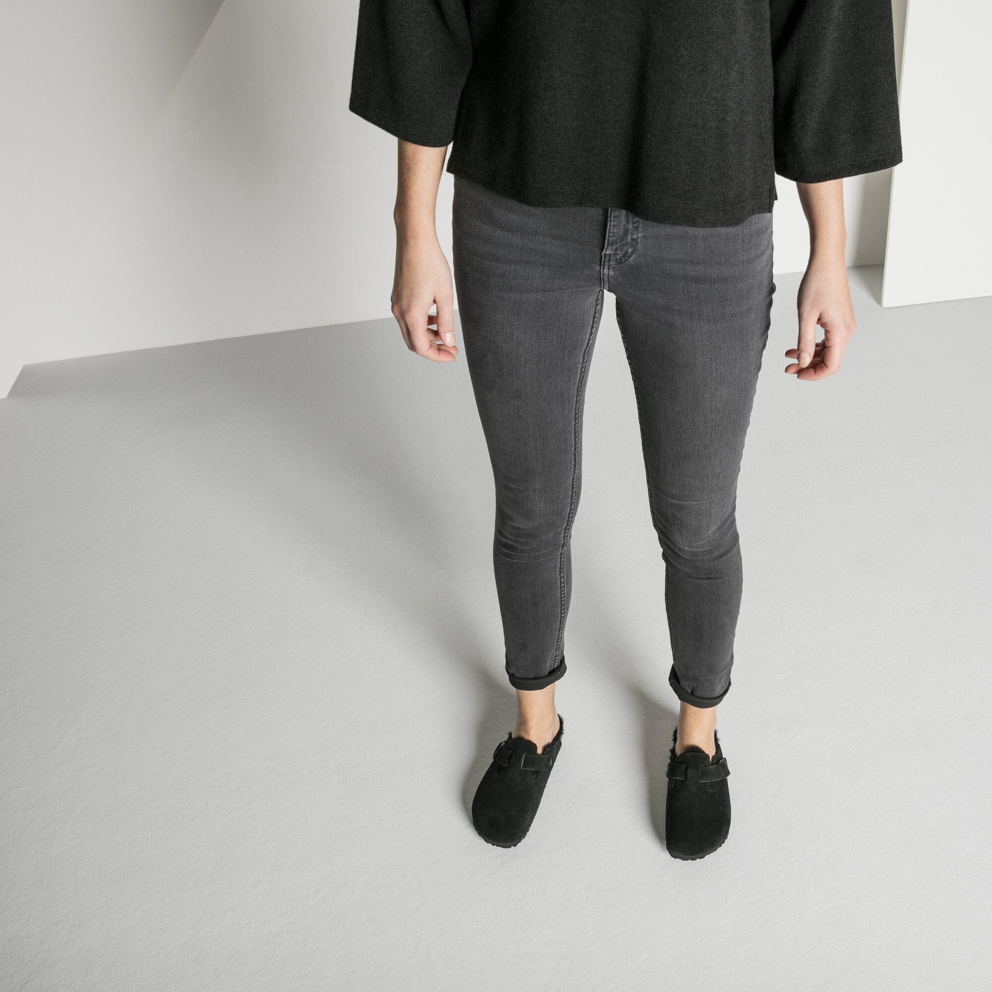 Birkenstock shoes Birkenstock Boston Shearling Suede Leather Black Look woman