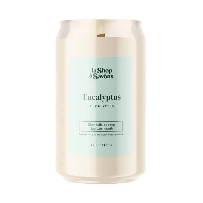 Candle with 'la Shop a Savons' label on a white background