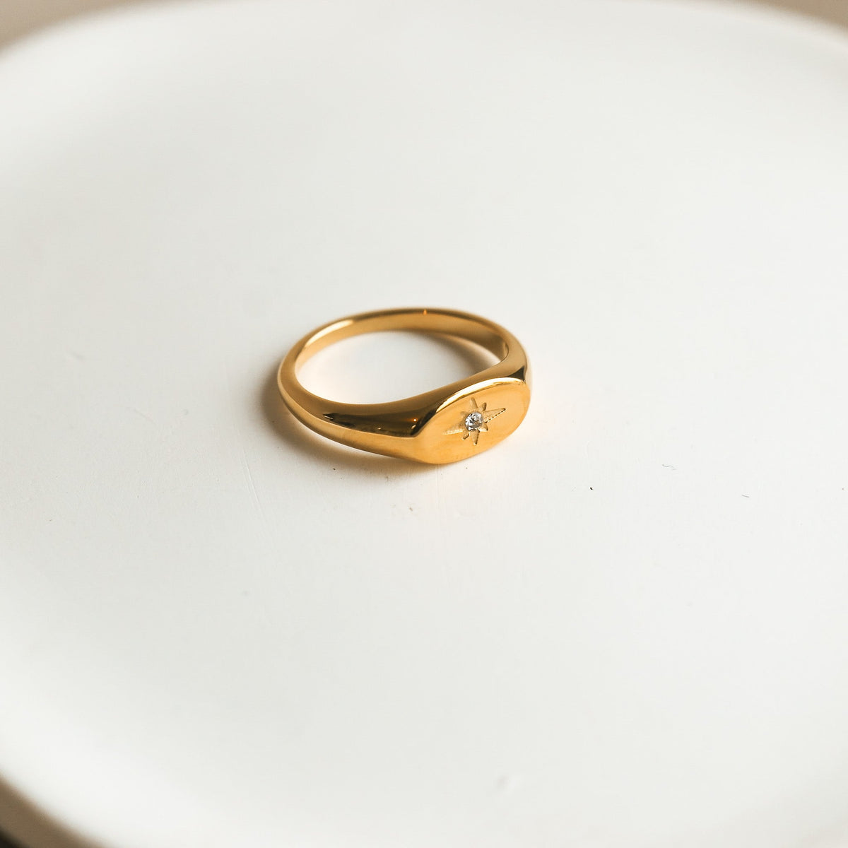 Signet Ring – La Tillia, Gold-Plated Star & Zircon | HoraceJewelry