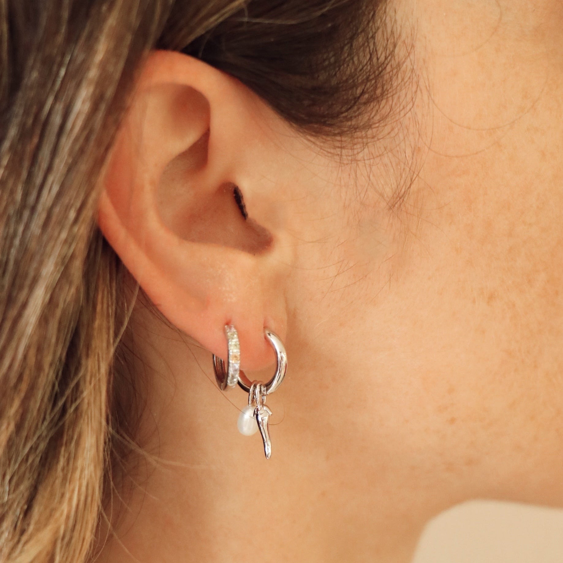Charm Hoop Earrings – Pepea, Silver-Plated Pearl & Aventurine | HoraceJewelry pearl and pepper