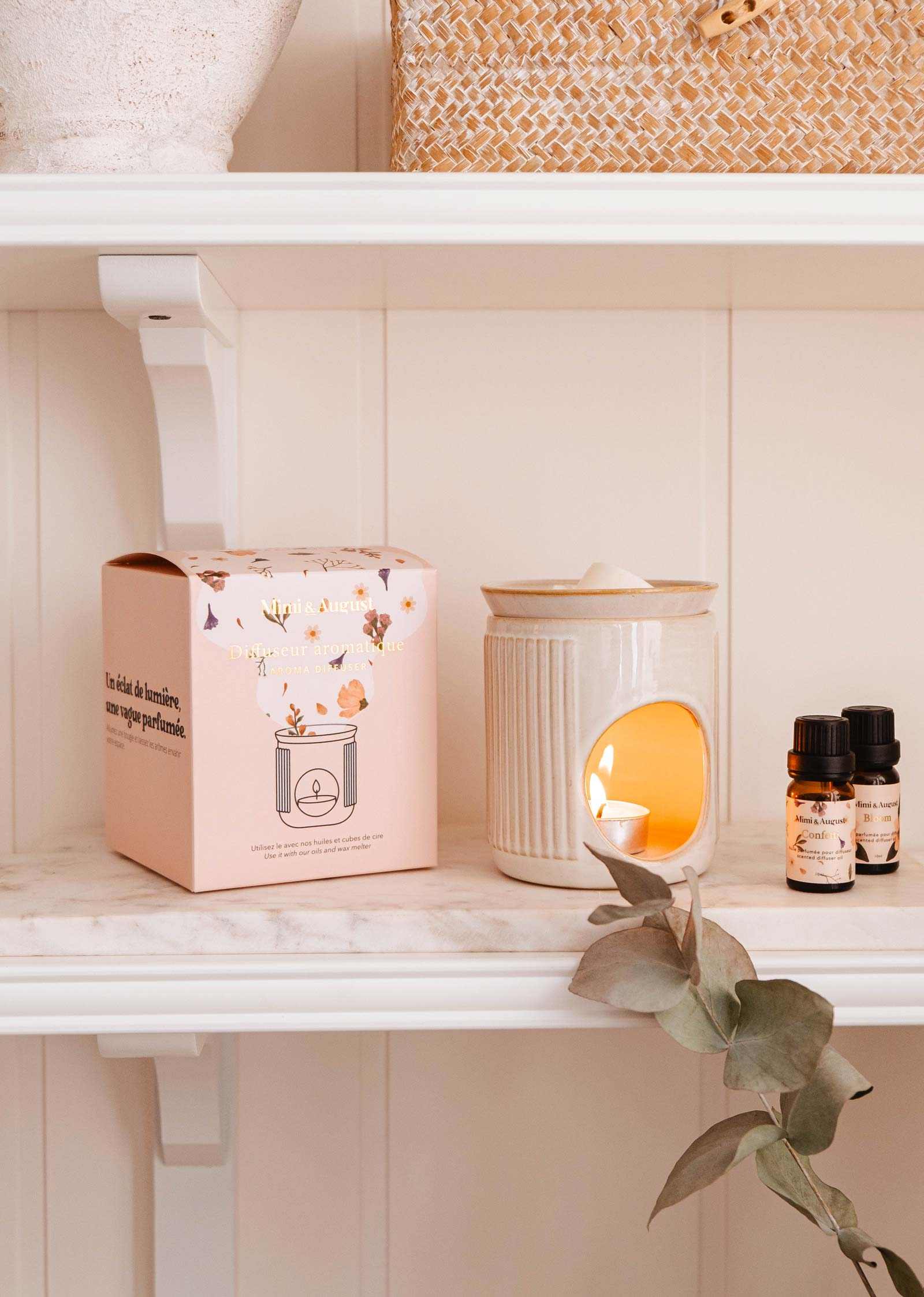 Mimi and August ceramic diffuser