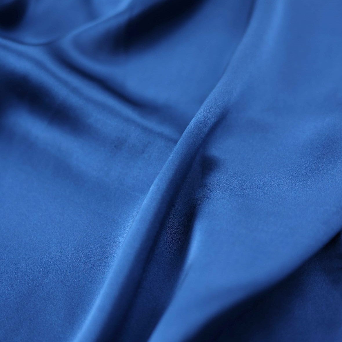 The Paradise Pillowcase blue silk