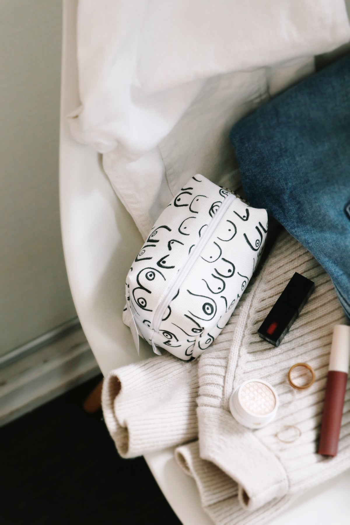 Woman Series Cotton Canvas Makeup Bag Handmade in Toronto by Freon Collective, the Woman Series makeup bag organizes cosmetics and travel essentials 3 sizes 2
