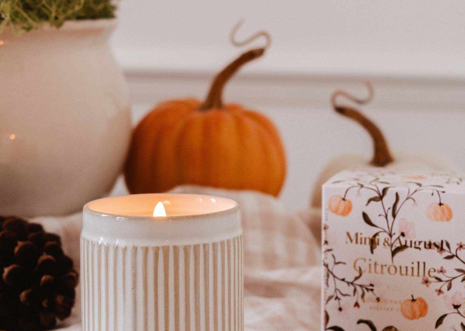 Mimi & August Citrouille Reusable Soy Candle – 8 oz Ceramic Cup – Pumpkin Spice & Brown Sugar Scent