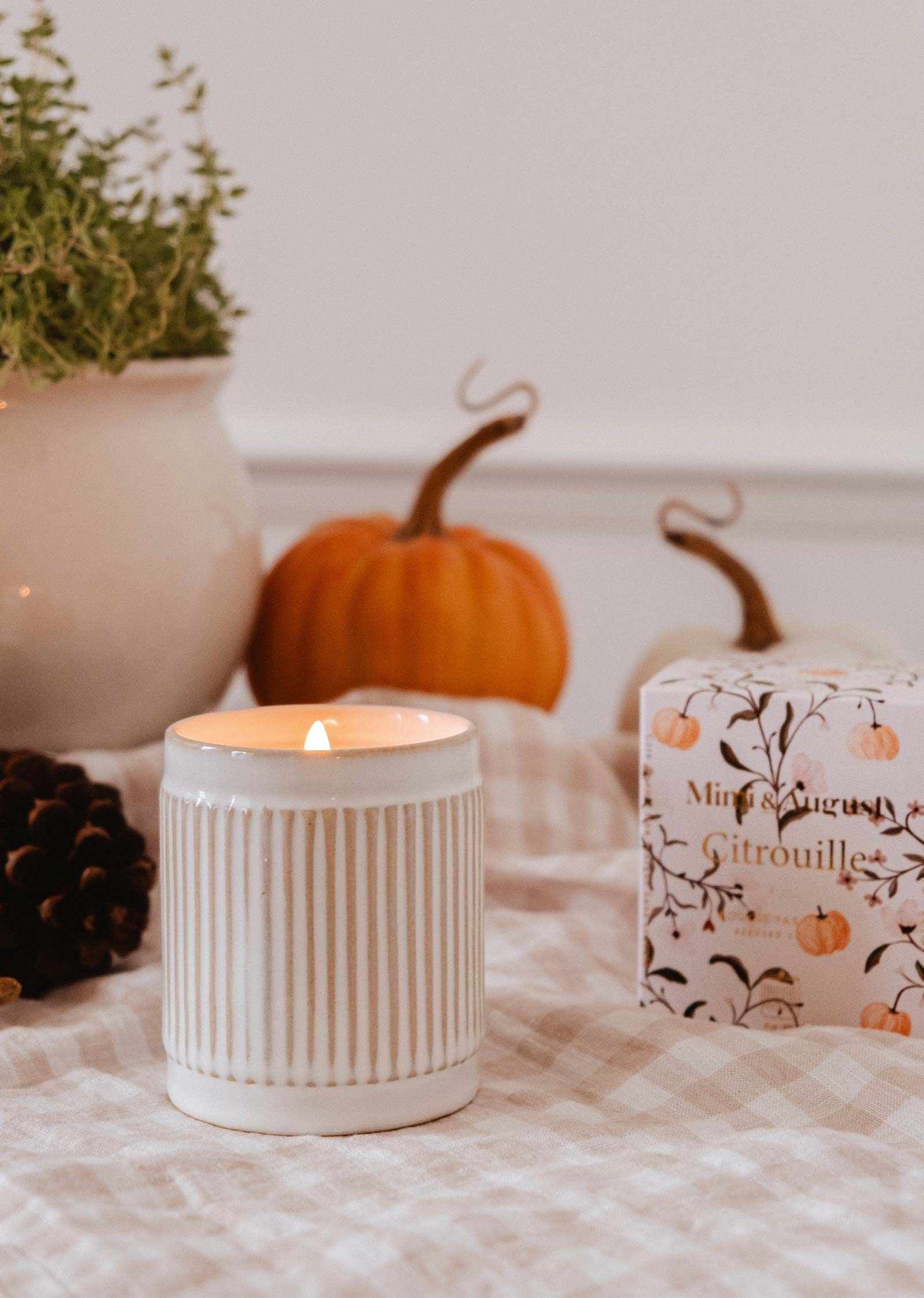 Mimi & August Citrouille Reusable Soy Candle – 8 oz Ceramic Cup – Pumpkin Spice & Brown Sugar Scent