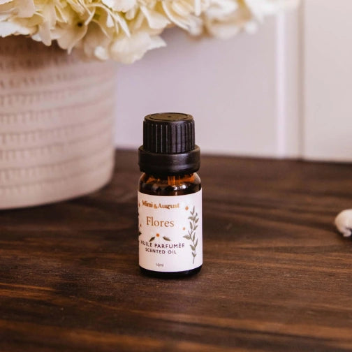 Mimi & August Flores fragrance oil bottle scented Scented oil for diffuser with mint and white musk jasmine and lily