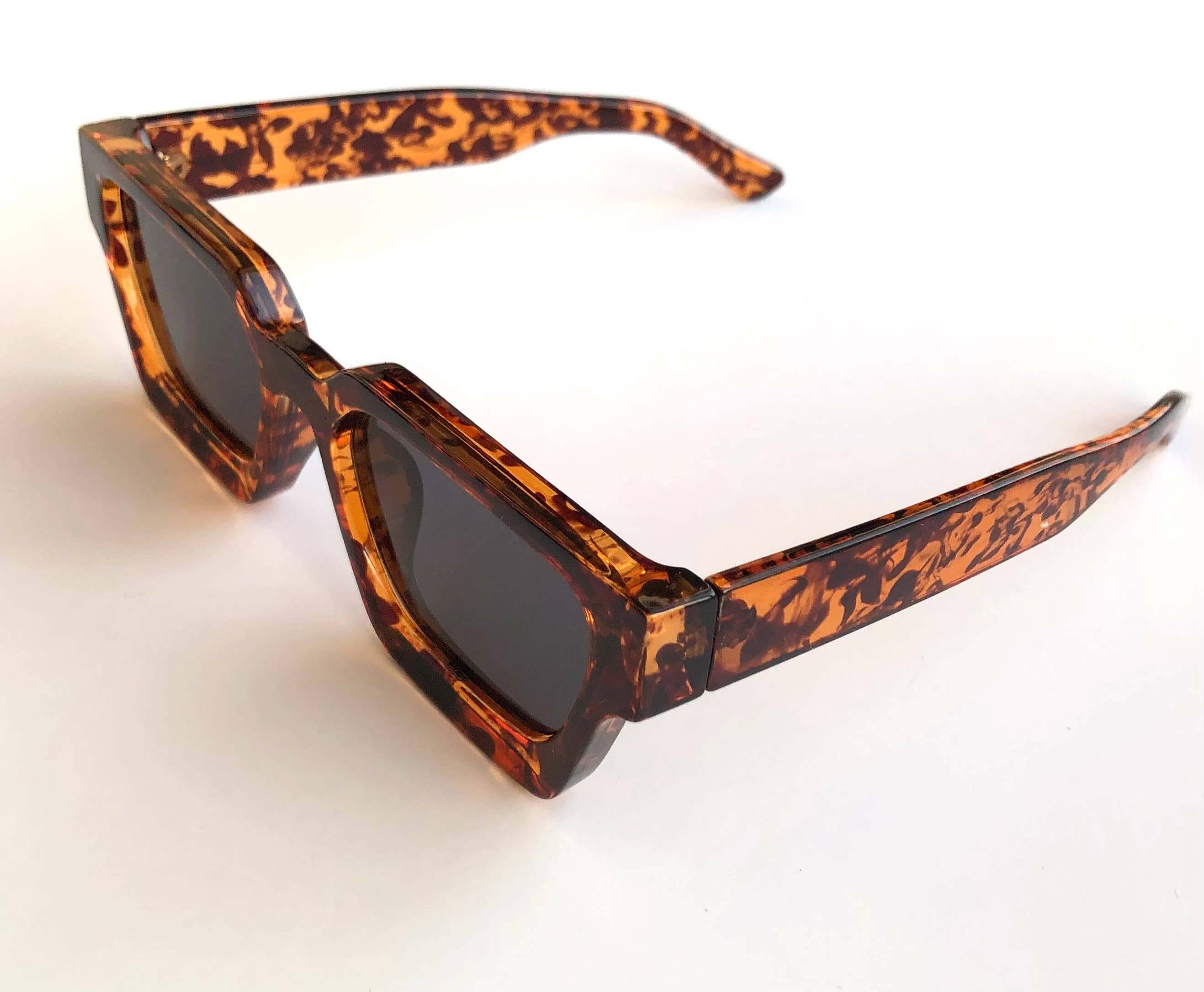 iconic mi Adult sunglasses rectangle chunky frame: Tortoise/leopard