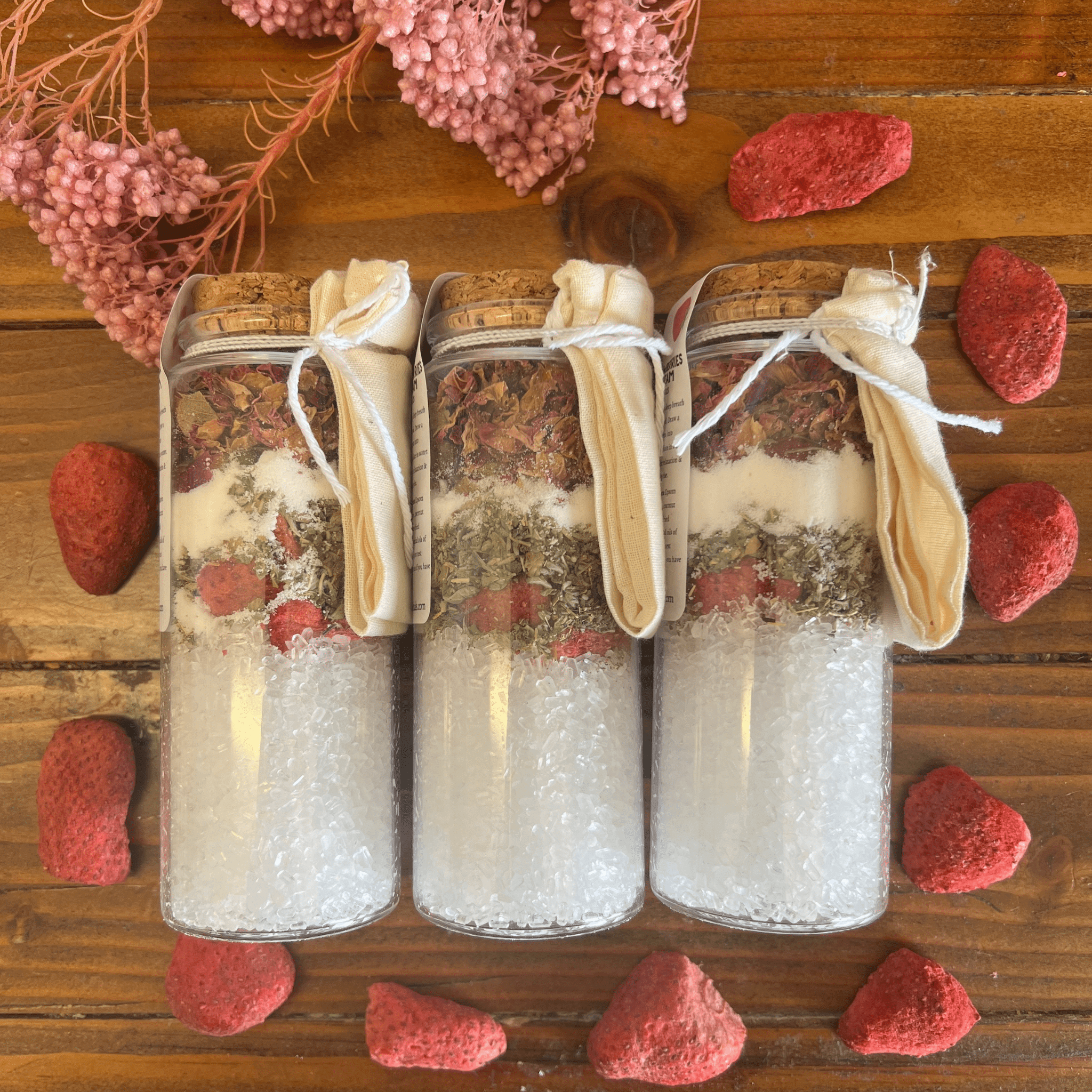 Lit Rituals Bath & Body default ‘Strawberries & Cream' Valentine's Day Bath Salt